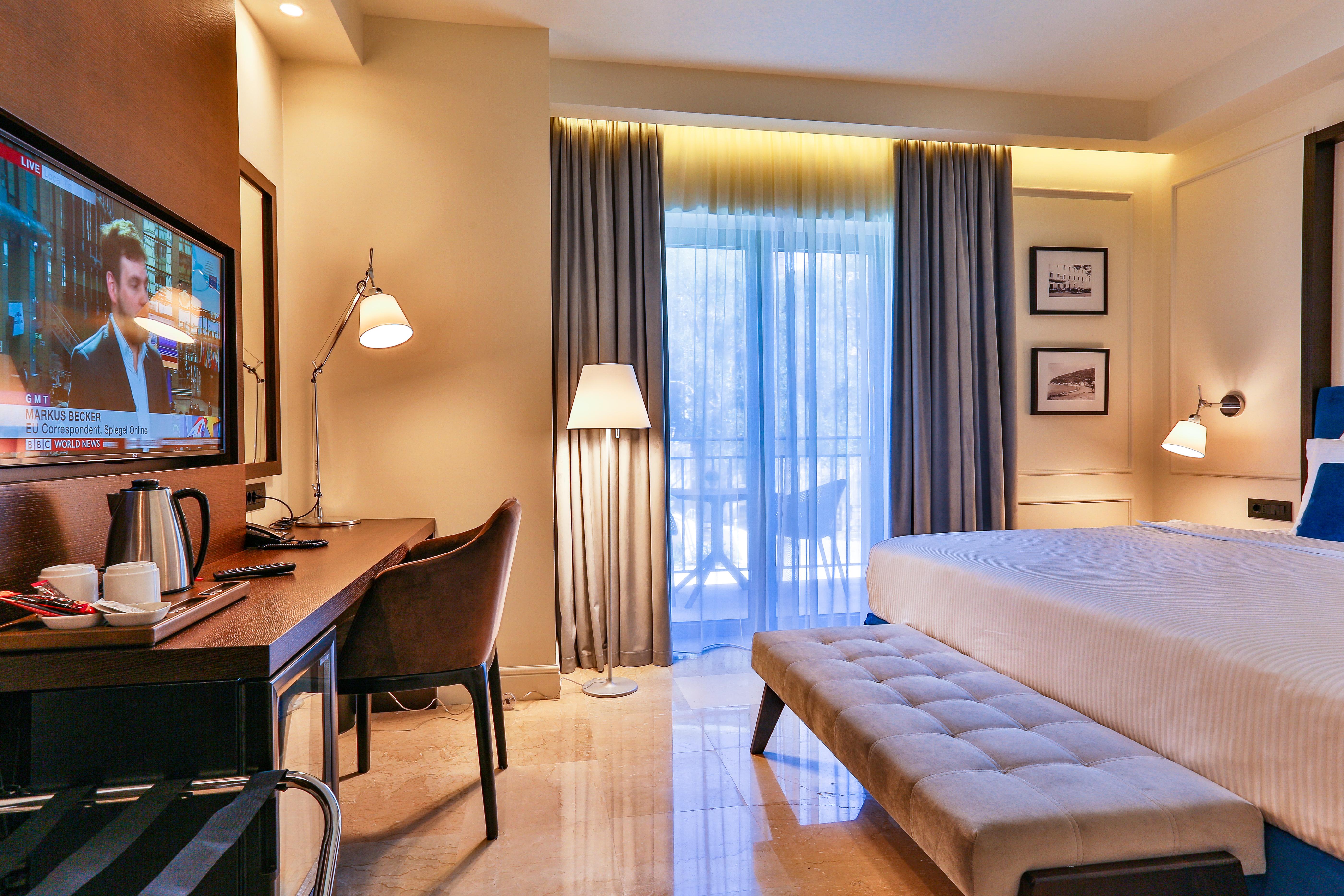 Hotel California By Aycon (Adults Only) Sveti Stefan Exteriör bild
