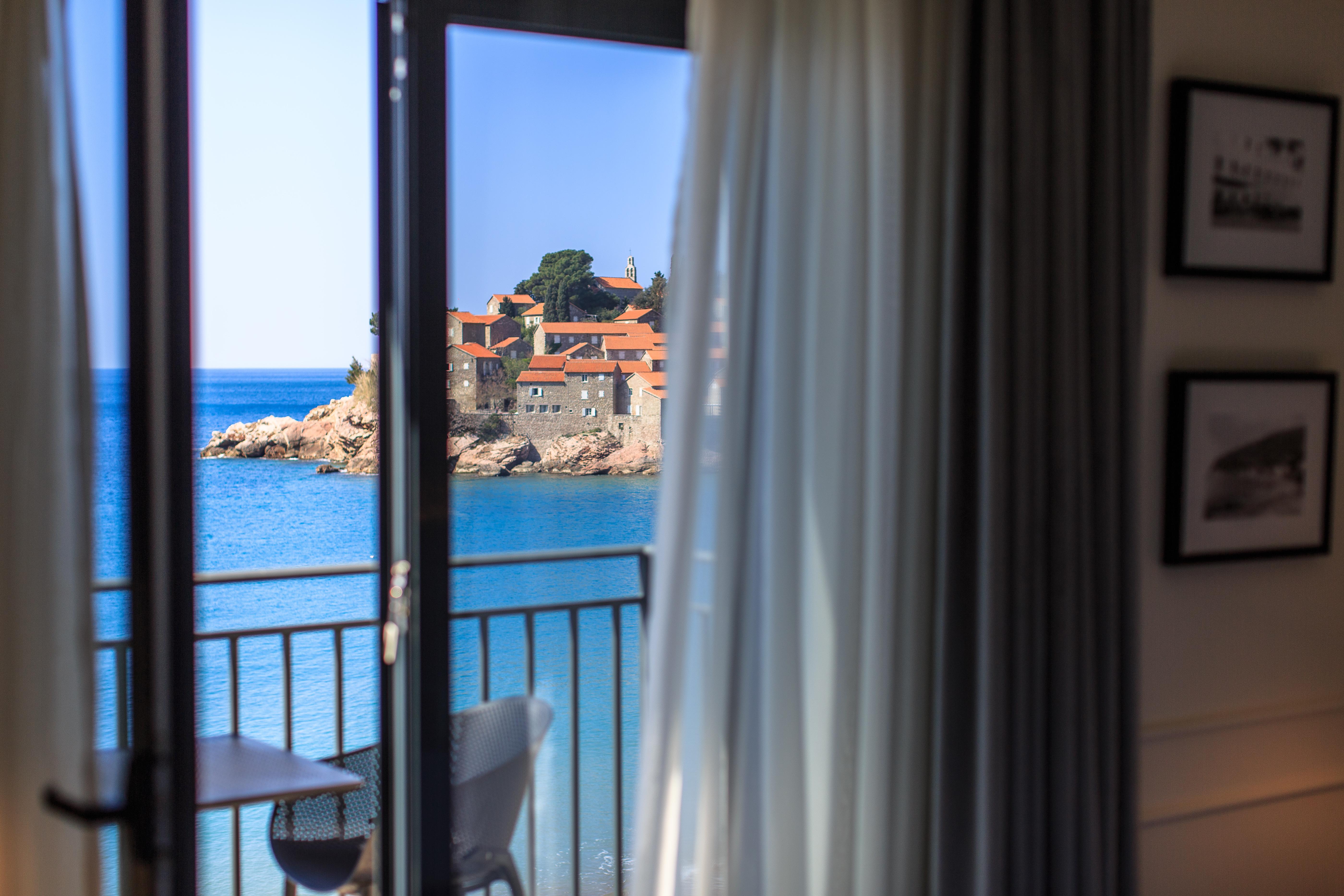 Hotel California By Aycon (Adults Only) Sveti Stefan Exteriör bild