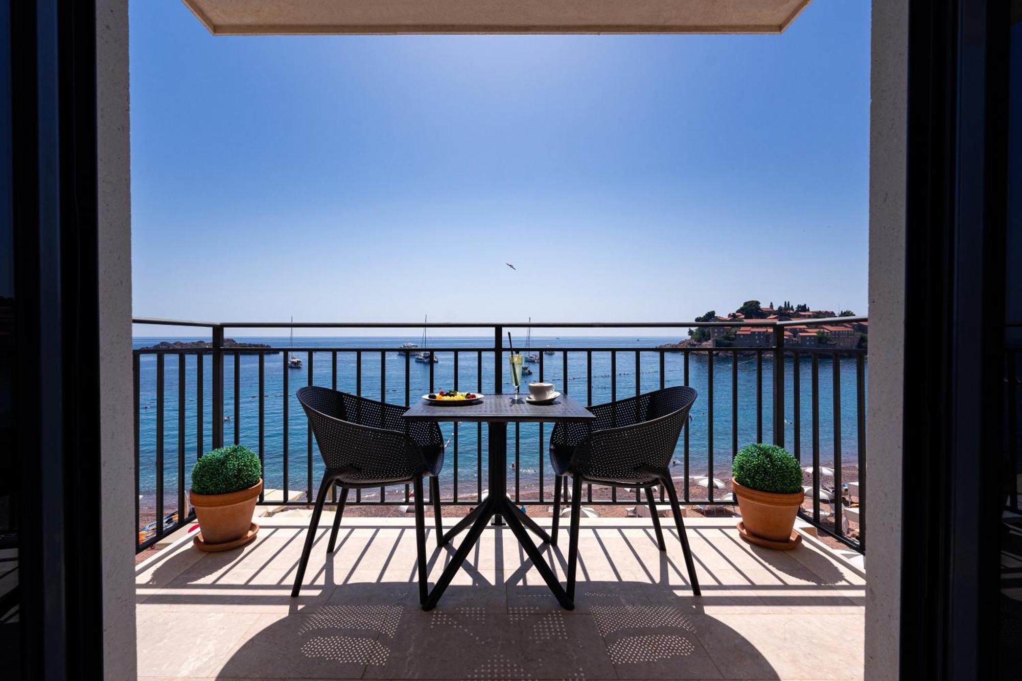 Hotel California By Aycon (Adults Only) Sveti Stefan Exteriör bild