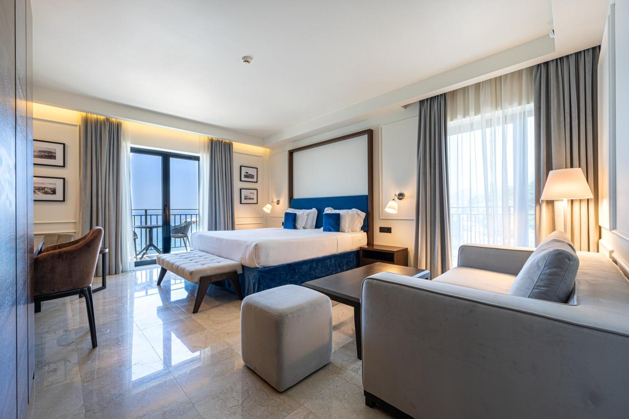 Hotel California By Aycon (Adults Only) Sveti Stefan Exteriör bild