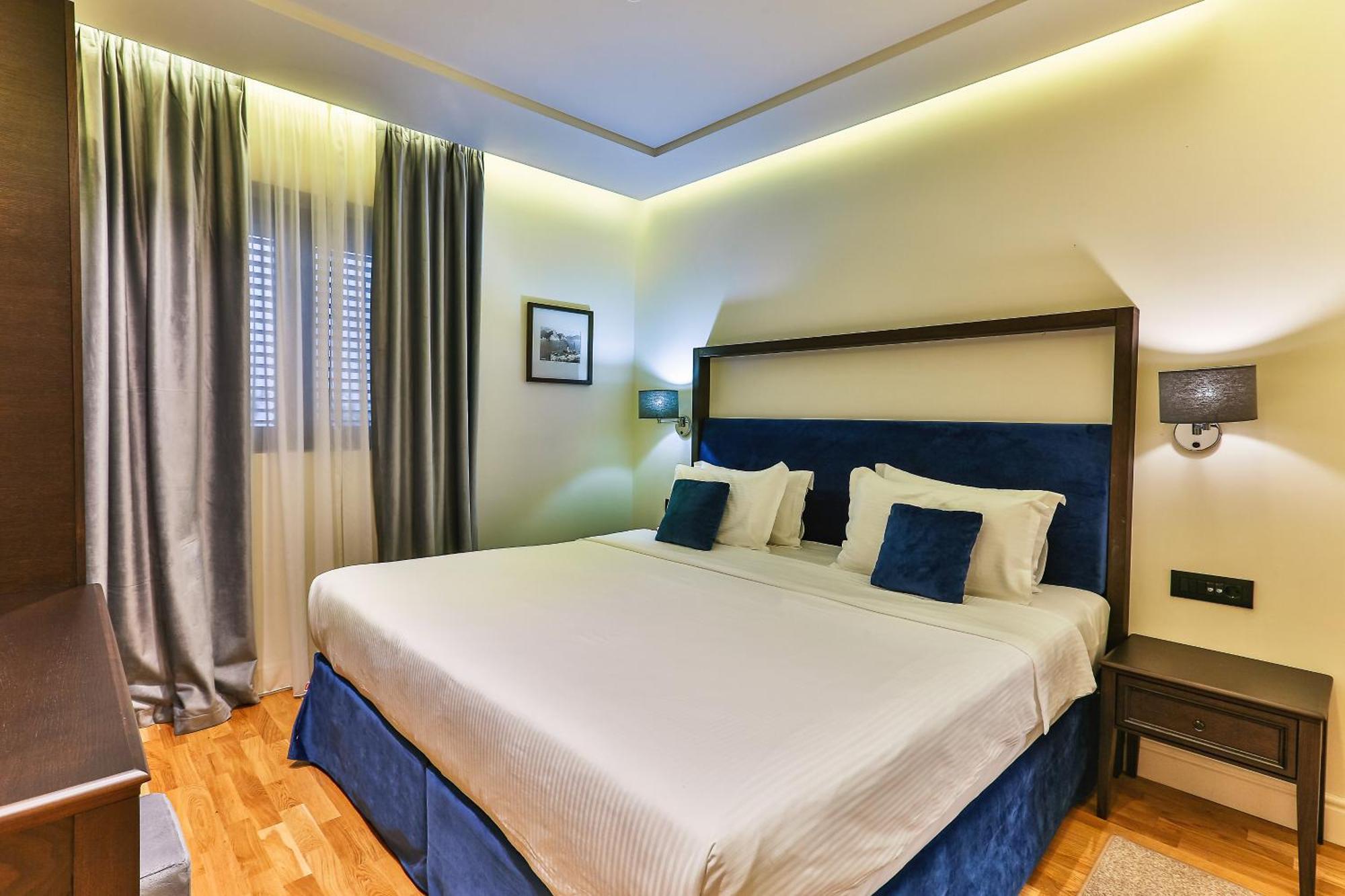 Hotel California By Aycon (Adults Only) Sveti Stefan Rum bild